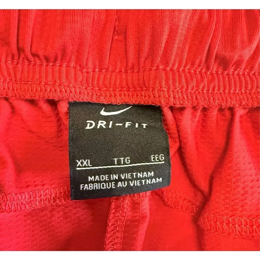 Nike Men's Red Dri-Fit Standard Fit Athletic Shorts XL